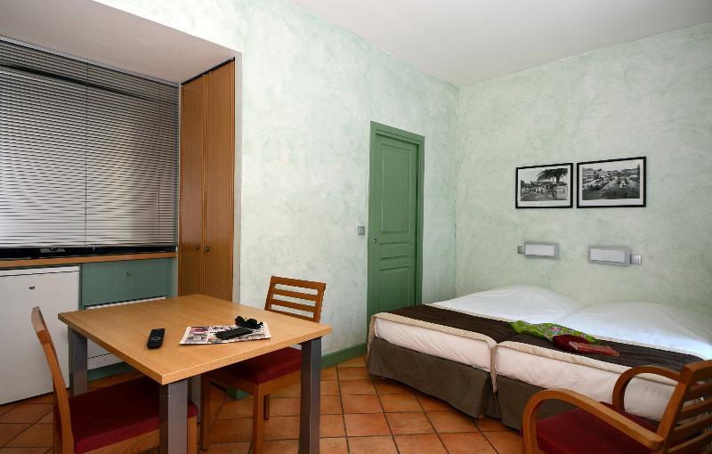Aparthotel Odalys - Centre 2*